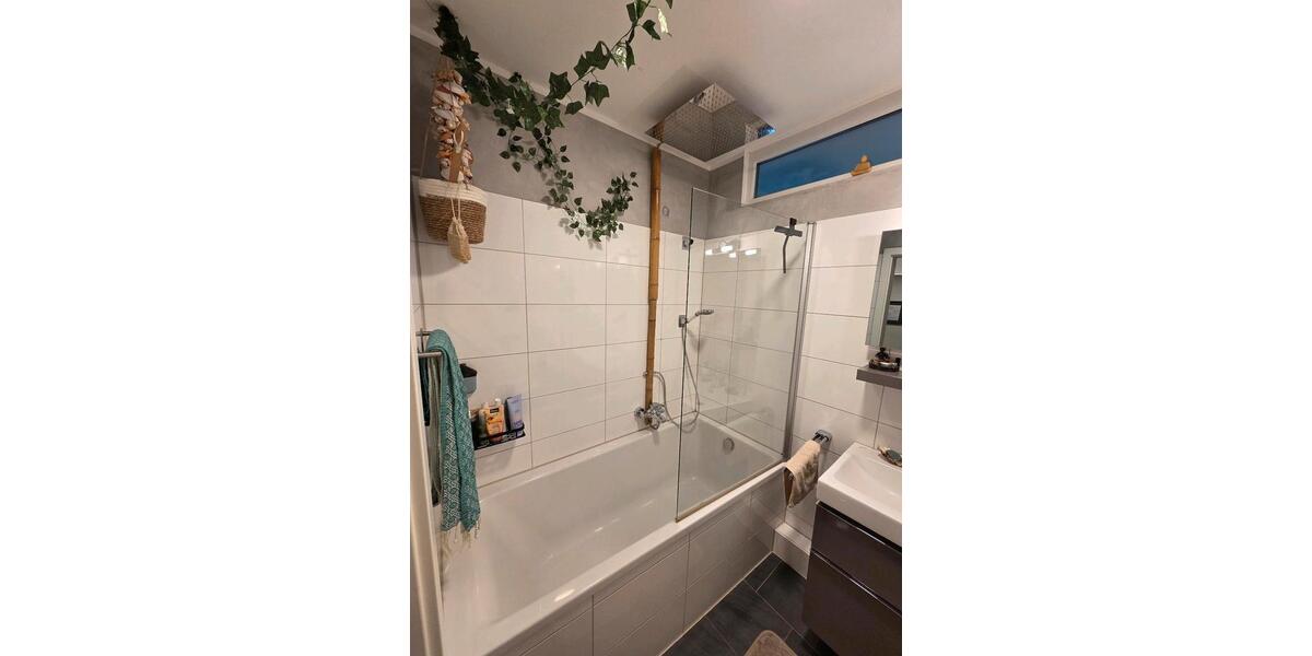 Etagenwohnung Duisburg Angerhausen - 3.5 Zimmer, 70 m&sup2;, 206.900&euro; | Angebot:26765874