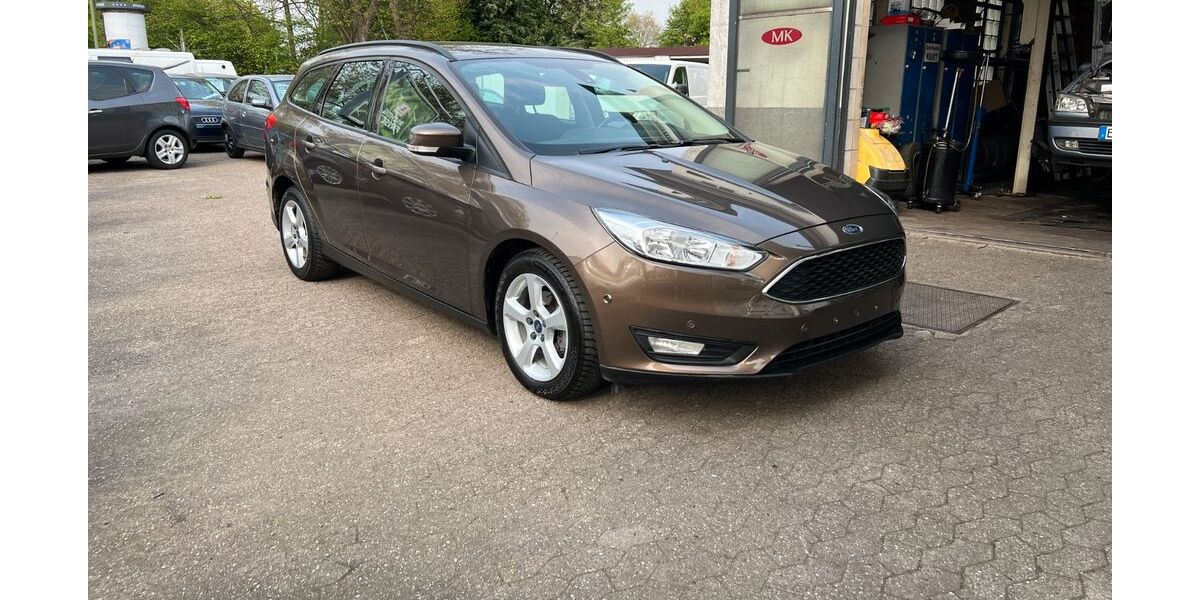 Ford Focus 91.000 km 8.480 &euro; Essen 45141