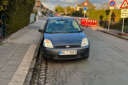 Ford Fiesta 111.658 km 1.500 &euro; Moers 47443