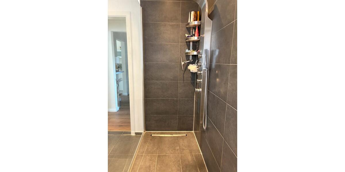 Etagenwohnung Neukirchen-Vluyn Vluyn - 2.5 Zimmer, 75 m&sup2;, 269.000&euro; | Angebot:26055278