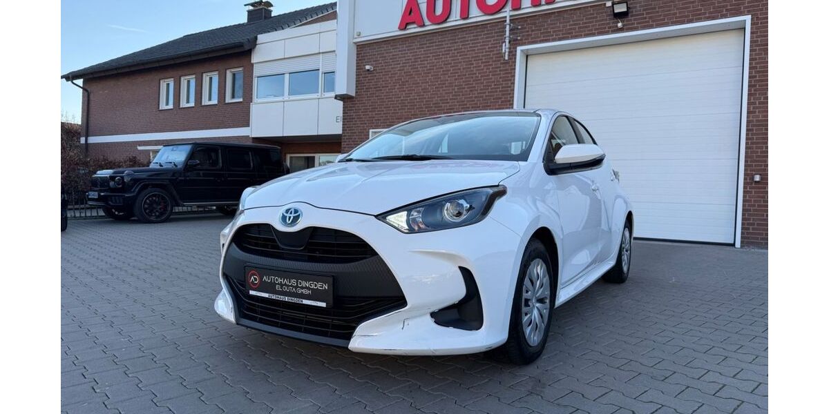 Toyota Yaris 82.000 km 14.950 &euro; Hamminkeln 46499