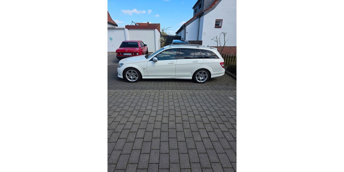 Mercedes-Benz C 250 236.000 km 7.700 &euro; Kamp-Lintfort 47475