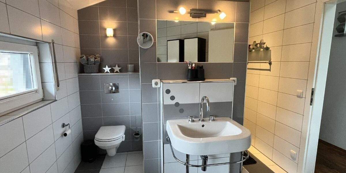 Einfamilienhaus Duisburg Baerl - 5 Zimmer, 174 m&sup2;, 729.000&euro; | Angebot:25780353