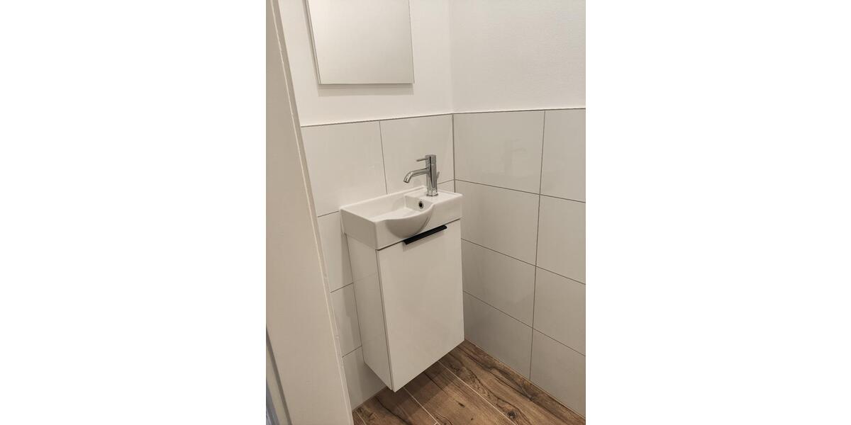 Etagenwohnung Oberhausen - 2 Zimmer, 82 m&sup2;, 740&euro; | Angebot:25404192