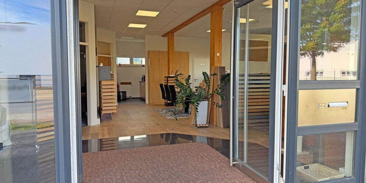 Gewerbeobjekt Voerde Holthausen - 4 Zimmer, 247 m&sup2;, 685.000&euro; | Angebot:25775726