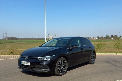 VW Golf 83.000 km 19.980 &euro; Duisburg 47249