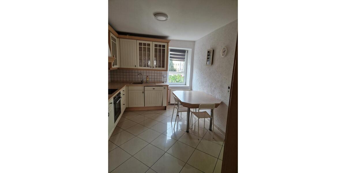 Etagenwohnung Duisburg Laar - 2 Zimmer, 60 m&sup2;, 650&euro; | Angebot:25625242