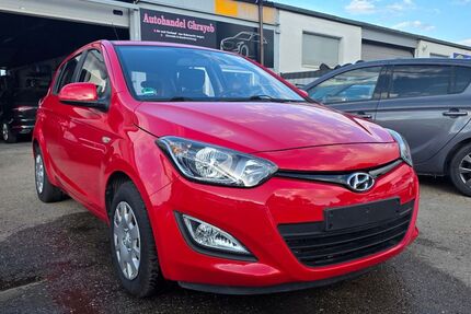 Hyundai i20 123.000 km 4.400 &euro; Geldern 47608