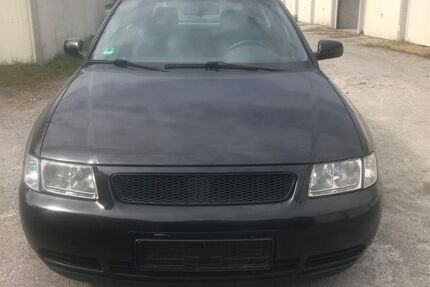 Audi A3 257.723 km 2.500 &euro; Neukirchen 47442