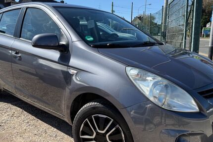 Hyundai i20 130.000 km 3.500 &euro; Essen 45355
