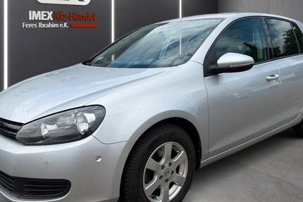 VW Golf 129.000 km 5.999 &euro; Marl 45772