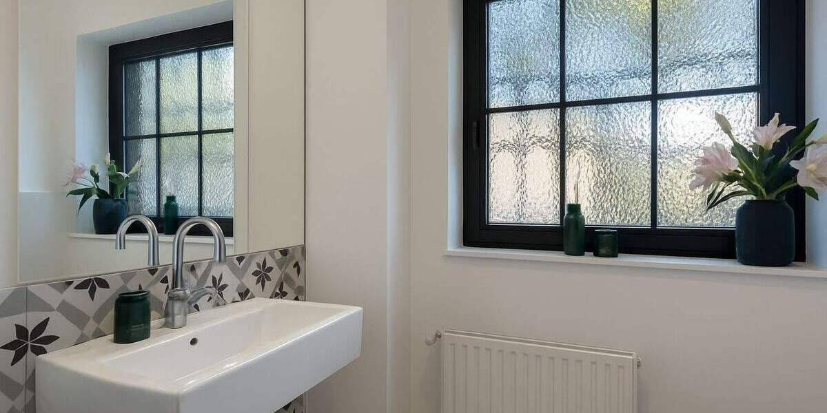 Reihenmittelhaus Krefeld Cracau - 7 Zimmer, 202 m&sup2;, 1.590.000&euro; | Angebot:25738411