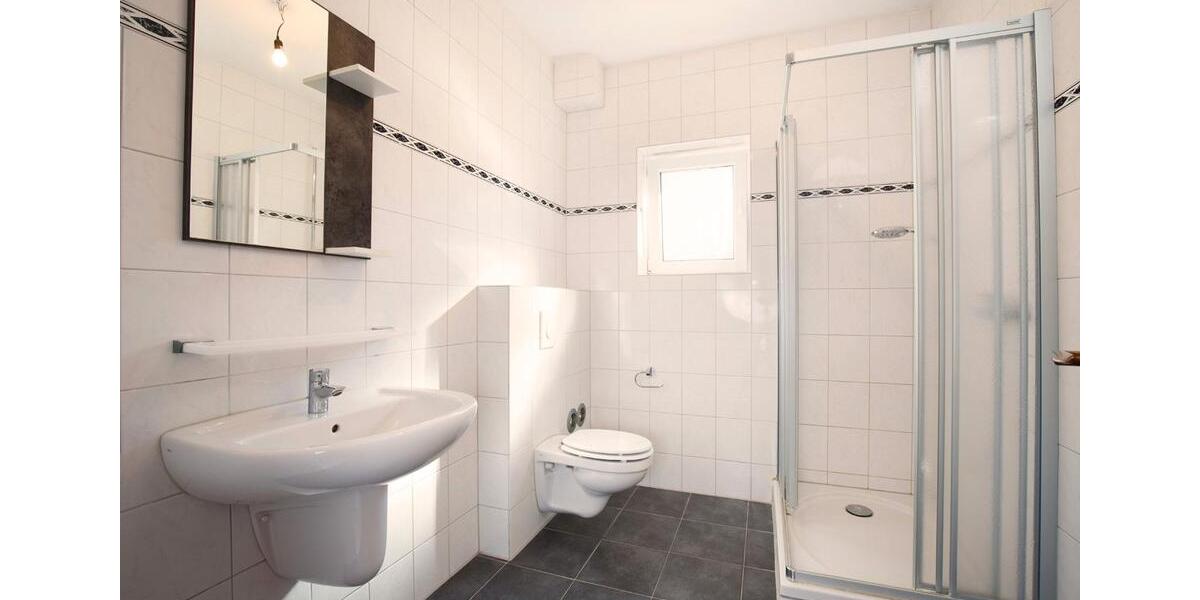 Doppelhaushälfte Dinslaken Hiesfeld - 6 Zimmer, 146 m&sup2;, 399.000&euro; | Angebot:26803548