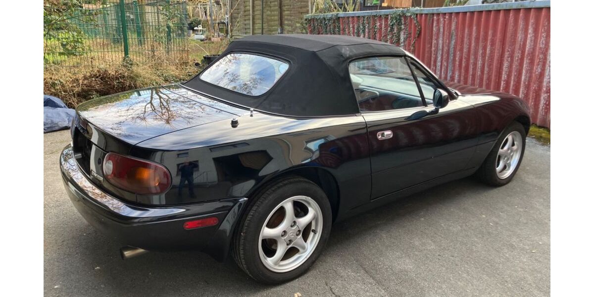 Mazda MX-5 186.000 km 7.590 &euro; Essen 45356