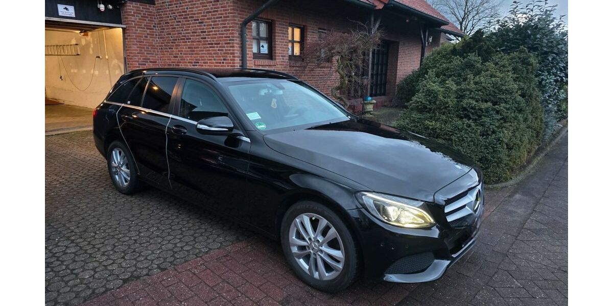Mercedes-Benz C 220 378.000 km 8.950 &euro; Bottrop 46236