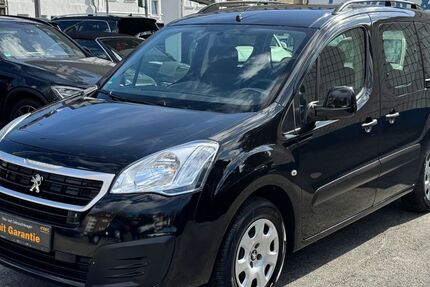 Peugeot Partner Tepee 91.164 km 10.950 &euro; Oberhausen 46045