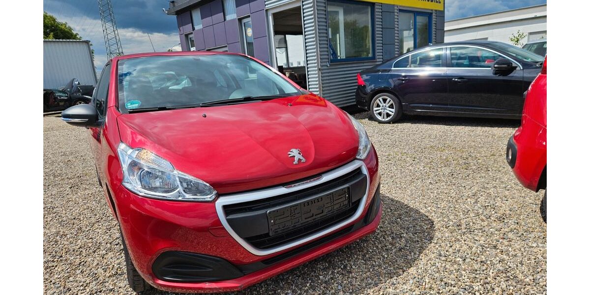 Peugeot 208 36.000 km 5.880 &euro; Rheinberg 47495