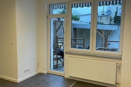 Wohnung Krefeld - 1 Zimmer, 28 m&sup2;, 330&euro; | Angebot:26265939
