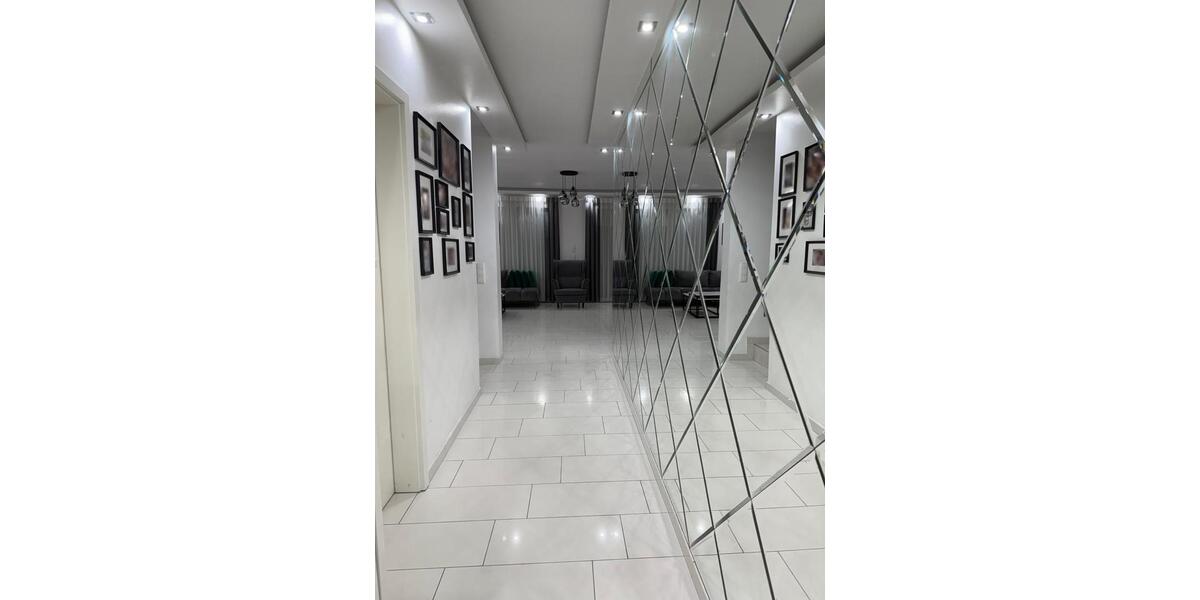 Einfamilienhaus Duisburg Hochheide - 4.5 Zimmer, 120 m&sup2;, 599.999&euro; | Angebot:26127709