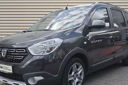 Dacia Lodgy 50.390 km 15.890 &euro; Duisburg 47059