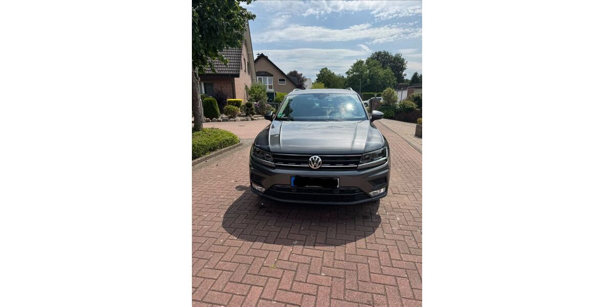 VW Tiguan 84.000 km 18.900 &euro; Hünxe 46569