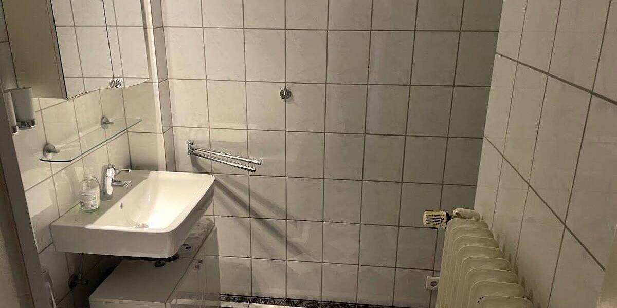 Etagenwohnung Duisburg Alt-Homberg - 3 Zimmer, 81 m&sup2;, 139.000&euro; | Angebot:26807382
