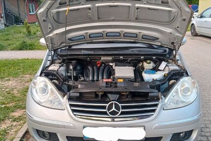 Mercedes-Benz A 150 219.886 km 2.950 &euro; Neukirchen-Vluyn 47506