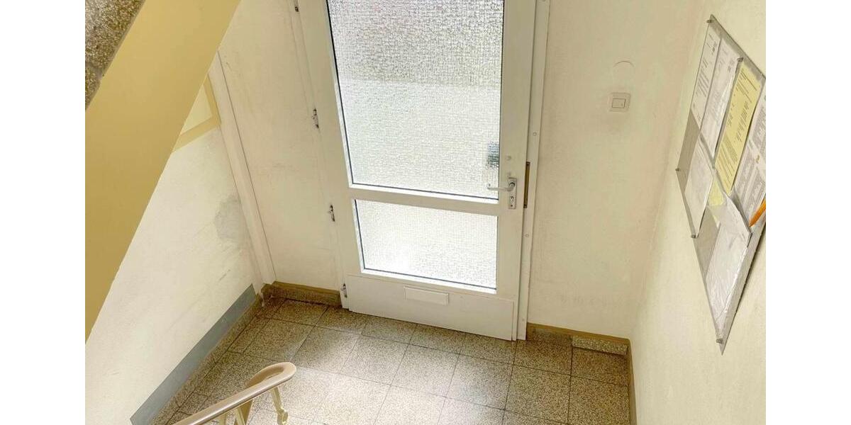 Dachgeschoßwohnung Gelsenkirchen Gelsenkirchen-West - 3 Zimmer, 82 m&sup2;, 485&euro; | Angebot:22481920