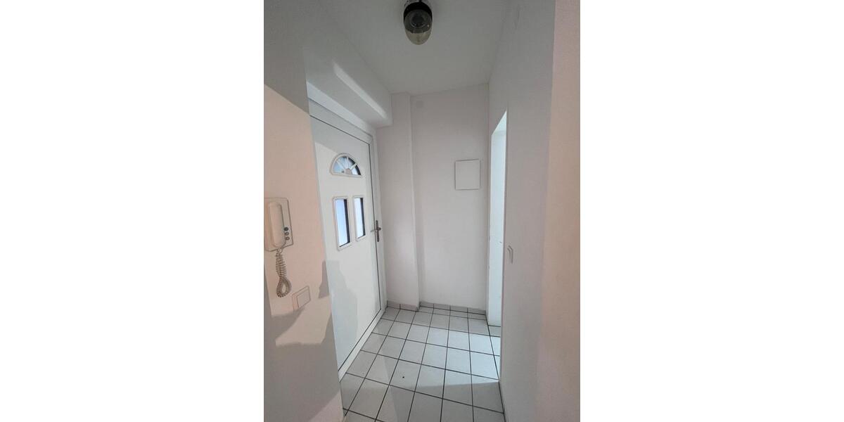 Etagenwohnung Duisburg Laar - 1 Zimmer, 30 m&sup2;, 260&euro; | Angebot:25341180