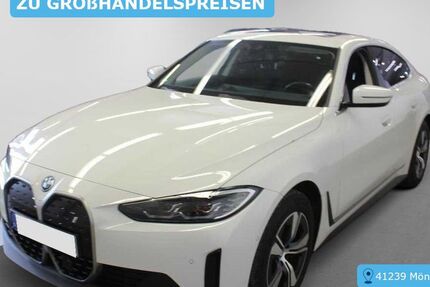 BMW i4 88.294 km 32.590 &euro; Krefeld 47829