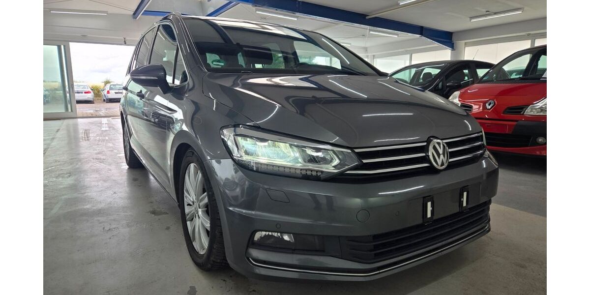 VW Touran 181.300 km 19.199 &euro; Rheinberg 47495