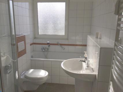 Etagenwohnung Essen Stadtbezirk VII - 3 Zimmer, 70 m&sup2;, 759&euro; | Angebot:26275323