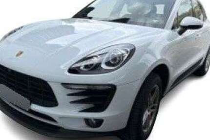Porsche Macan 169.000 km 31.490 &euro; Duisburg 47249
