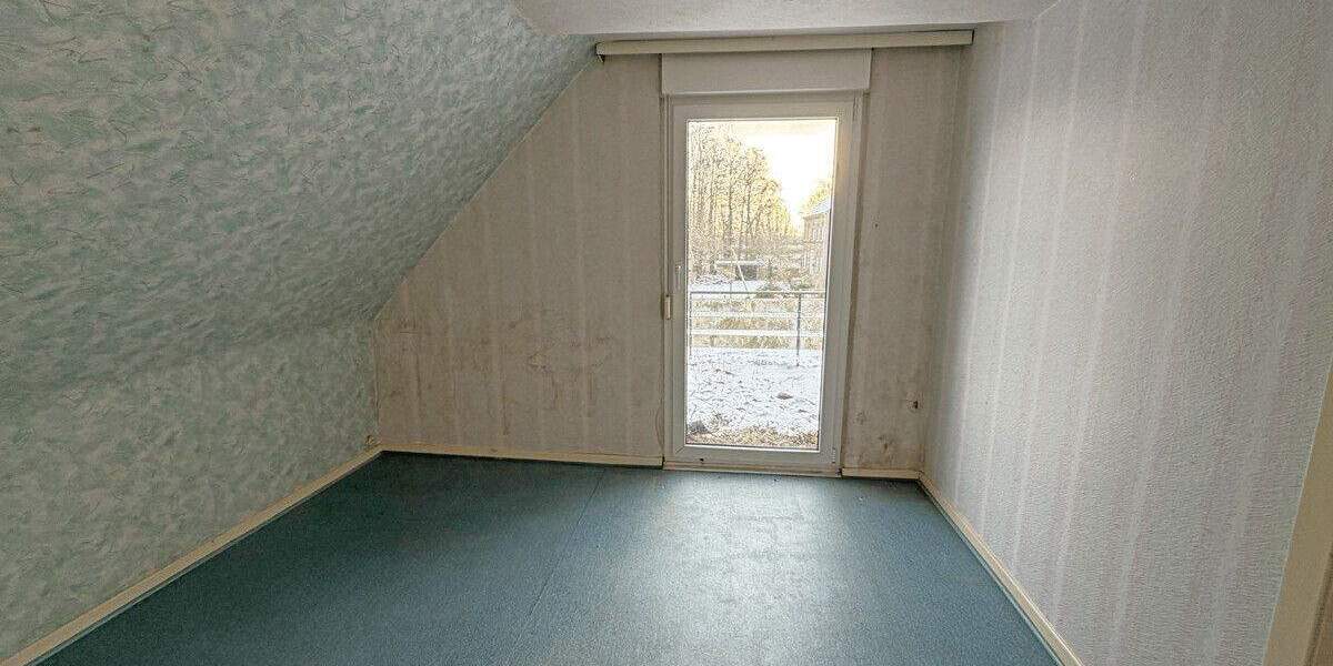 Doppelhaushälfte Hamminkeln Wertherbruch - 6 Zimmer, 153 m&sup2;, 135.000&euro; | Angebot:25684459