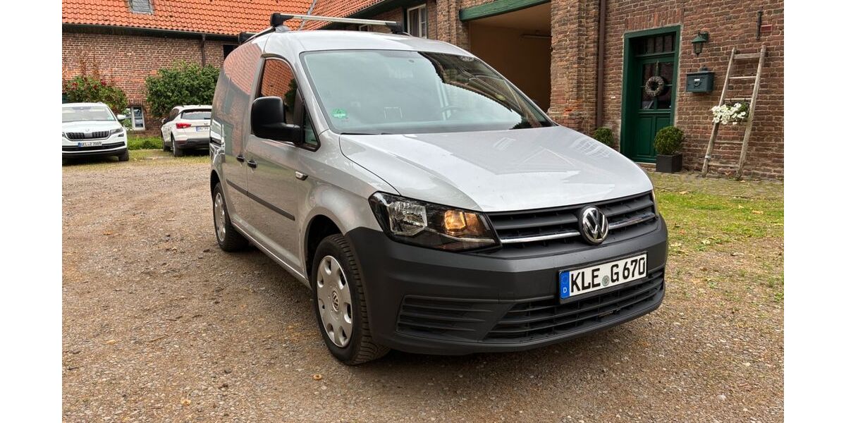 VW Caddy 90.800 km 9.800 &euro; Issum 47661
