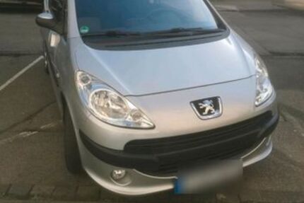 Peugeot 1007 110.000 km 1.000 &euro; Krefeld 47829