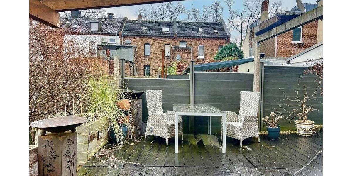 Mehrfamilienhaus, Wohnhaus Krefeld Uerdingen - 6 Zimmer, 145 m&sup2;, 259.000&euro; | Angebot:25692546