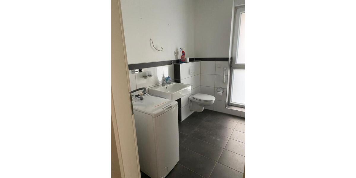 Etagenwohnung Duisburg Walsum - 2 Zimmer, 70 m&sup2;, 735&euro; | Angebot:25900402