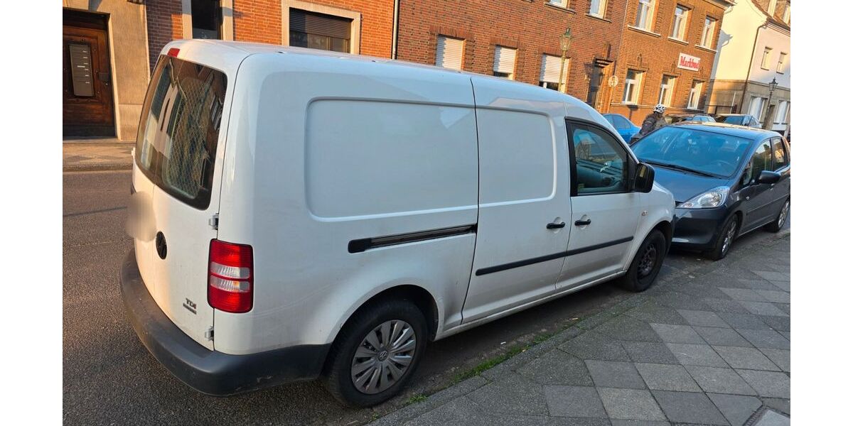 VW Caddy Maxi 220.000 km 6.499 &euro; Krefeld 47799