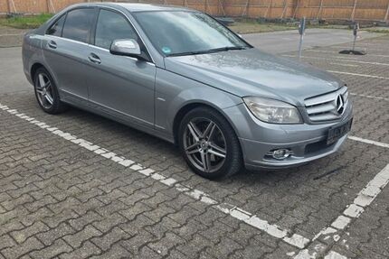 Mercedes-Benz C 320 229.000 km 4.700 &euro; Gelsenkirchen 45881