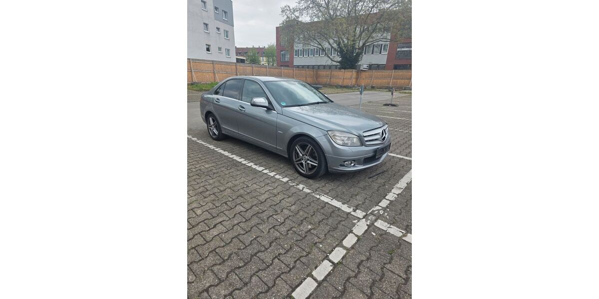 Mercedes-Benz C 320 229.000 km 4.700 &euro; Gelsenkirchen 45881