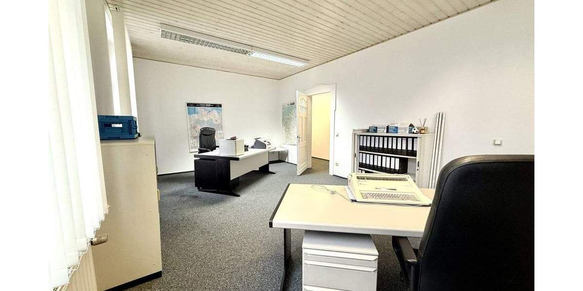 Gewerbeobjekt Geldern - 8 Zimmer, 260 m&sup2;, 1.700&euro; | Angebot:25701959