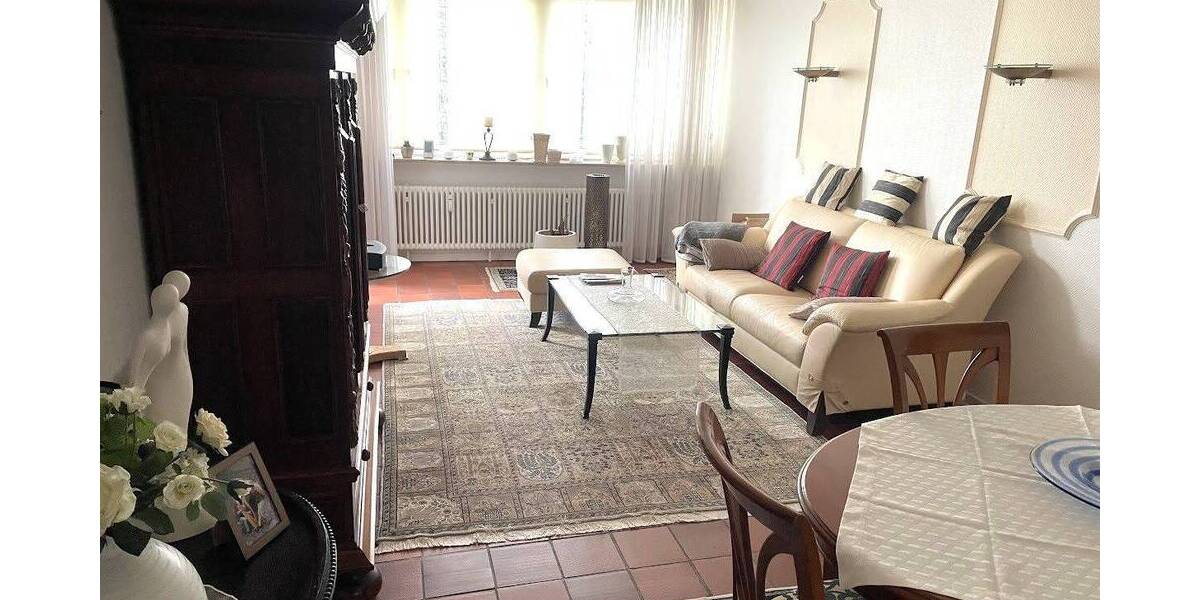 Etagenwohnung Duisburg Alt-Homberg - 3 Zimmer, 81 m&sup2;, 139.000&euro; | Angebot:26807382