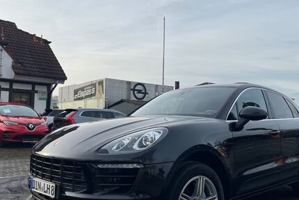 Porsche Macan 157.025 km 28.750 &euro; Dinslaken 46539