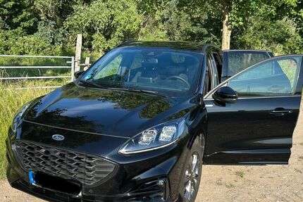 Ford Kuga 81.500 km 21.800 &euro; Duisburg 47259