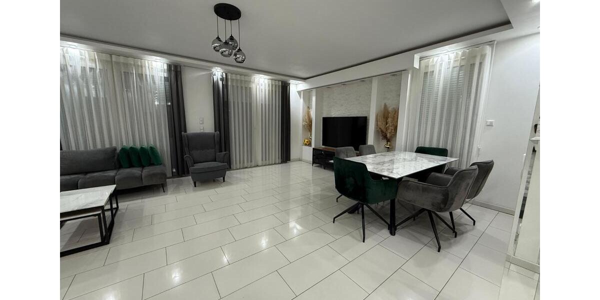 Einfamilienhaus Duisburg Hochheide - 4.5 Zimmer, 120 m&sup2;, 599.999&euro; | Angebot:26127709