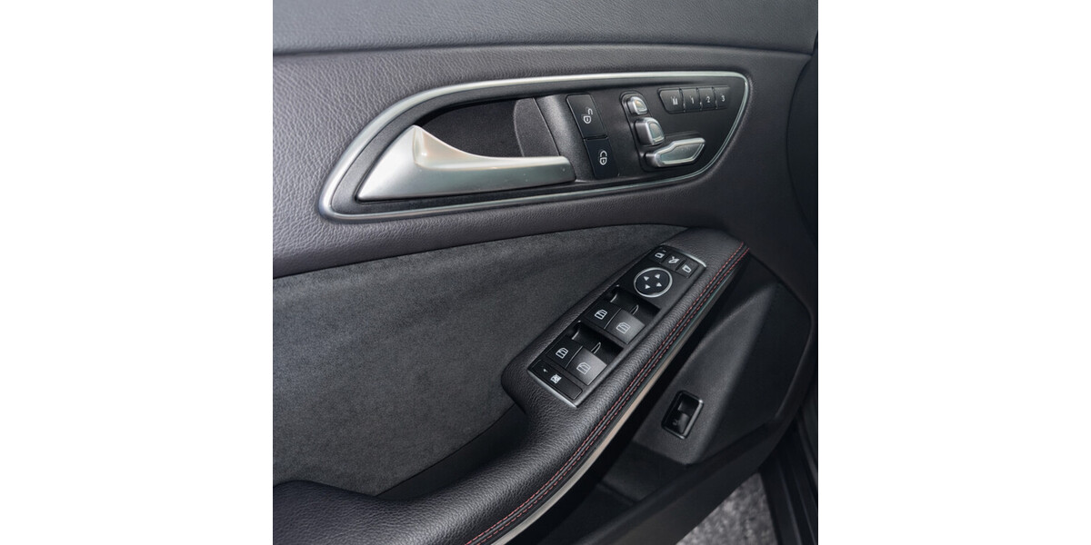 Mercedes-Benz cla 45 AMG shooting brake 73.550 km 25.500 &euro; Moers 47441