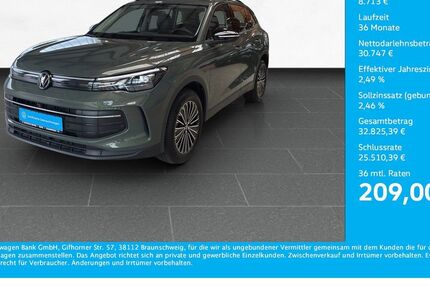 VW Tiguan 8.298 km 39.460 &euro; Wesel 46485