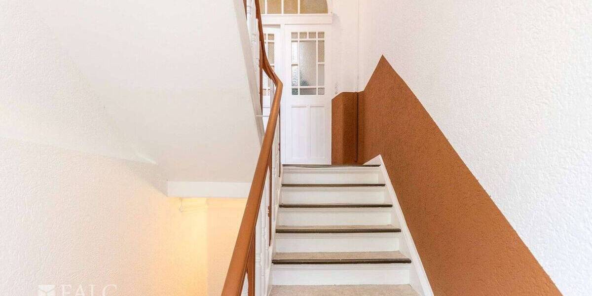 Mehrfamilienhaus, Wohnhaus Krefeld Stadtmitte - 1 Zimmer, 370 m&sup2;, 799.999&euro; | Angebot:26081937