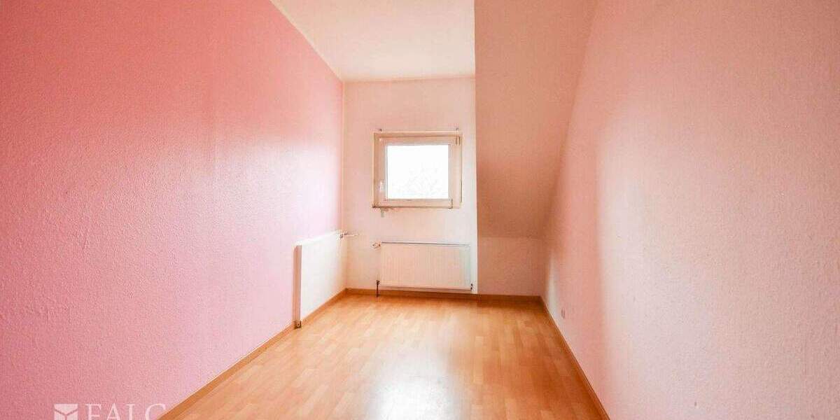 Etagenwohnung Krefeld Stadtmitte - 3 Zimmer, 70 m&sup2;, 141.200&euro; | Angebot:25698275